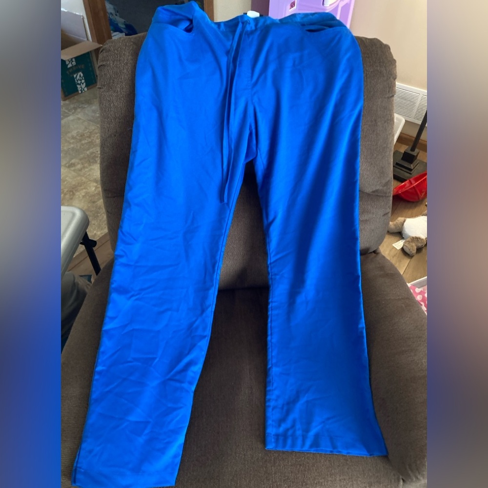 Greys anatomy, royal blue scrub pants LT